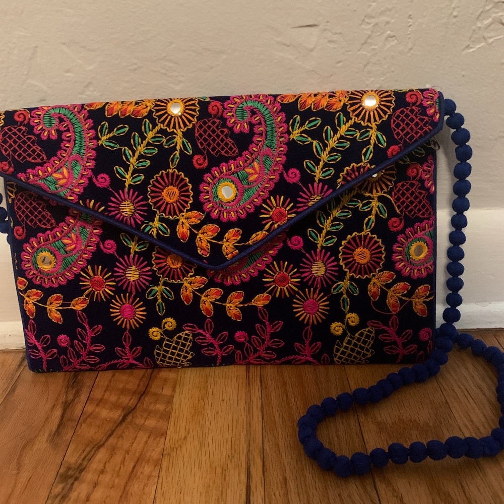 Crossbody bag